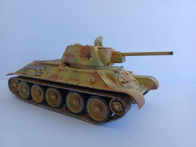 4-3 T34 BEUTE : Italie